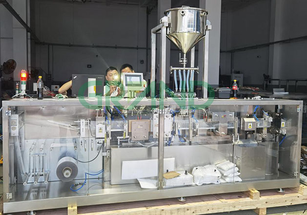 Mesin Pengisian dan Penyegel Kapsul Mono Kosmetik