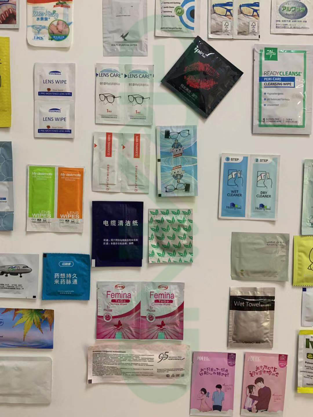 Sampel Mesin Pembungkusan Tisu Pad Alkohol Automatik